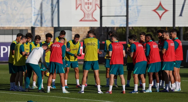 Portugal tries to confirm its place in the quarter-finals in Scotland